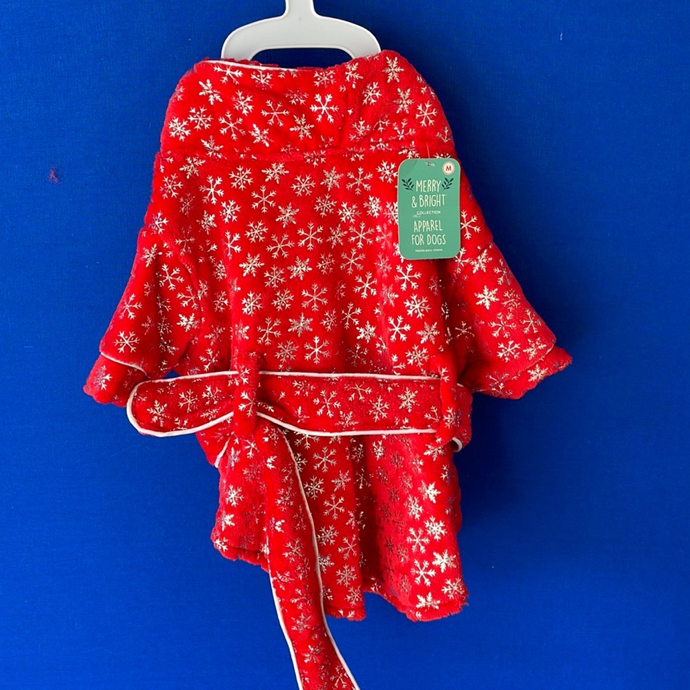 Festive Holiday Dog Robe - M - Picture 3 of 5